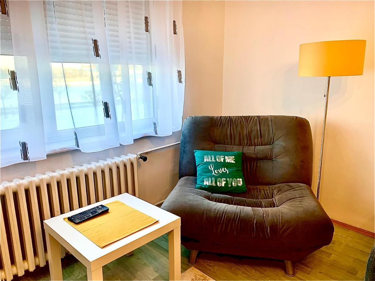 Apartman Danube Novi Sad Exterior foto